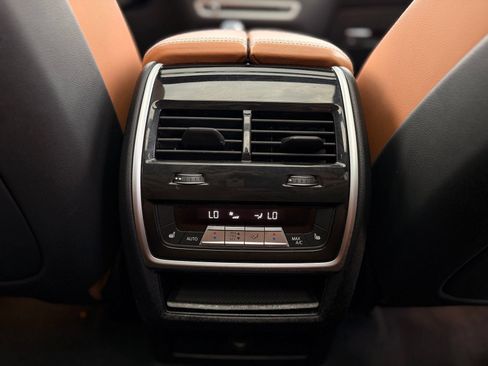 Used 2022 BMW X5 xDrive40i w/ Executive Package AWD/4WD image 34