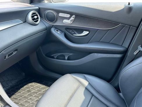 Certified 2022 Mercedes-Benz GLC 300 4MATIC image 30