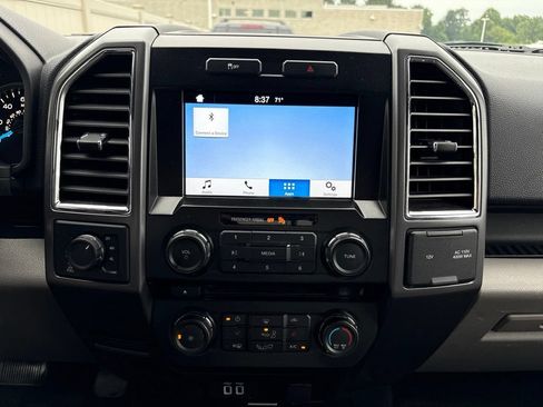 Used 2016 Ford F150 XLT w/ Equipment Group 302A Luxury AWD/4WD image 11