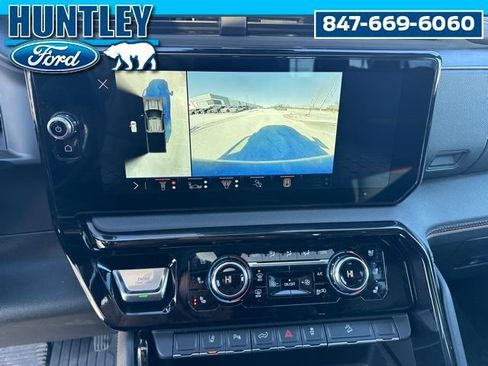 Used 2024 GMC Sierra 2500 AT4 w/ AT4 Premium Plus Package AWD/4WD image 21