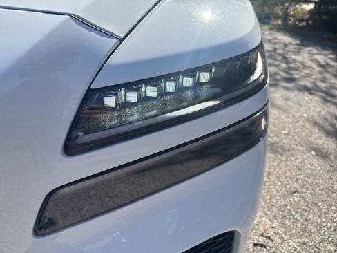 New 2026 Genesis GV80 2.5T Prestige image 3