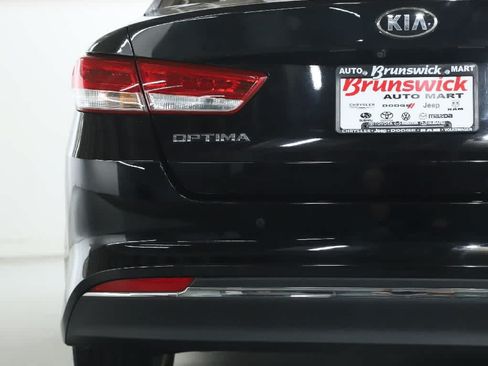 Used 2018 Kia Optima EX w/ Premium Package FWD image 46
