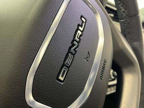 Used 2026 GMC Sierra 1500 Denali AWD/4WD image 47