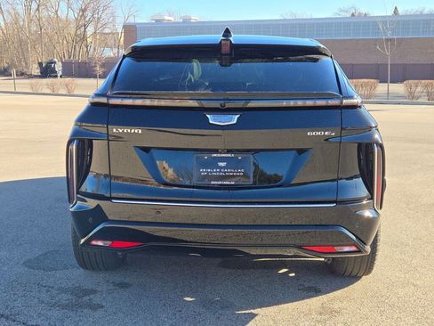 New 2026 Cadillac Lyriq Premium Luxury image 14