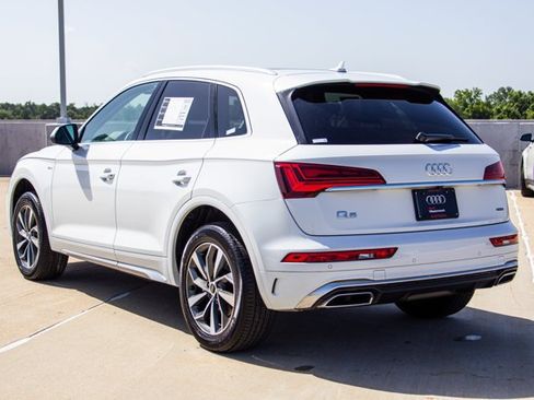 Used 2023 Audi Q5 2.0T Premium w/ Convenience Package AWD/4WD image 7