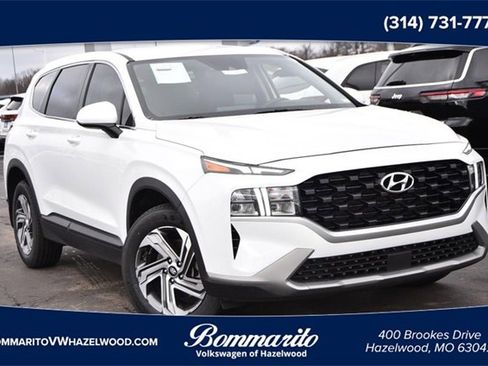 Used 2022 Hyundai Santa Fe SE image 1