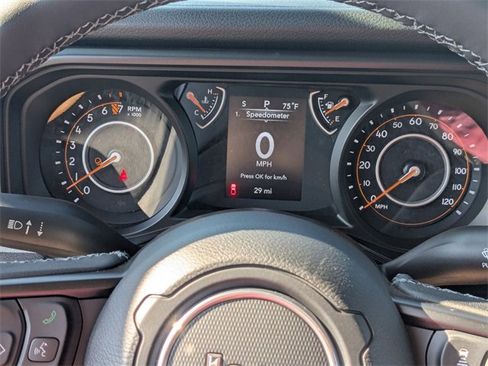 New 2025 Jeep Gladiator Sport image 16