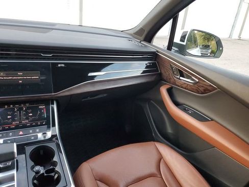 Used 2021 Audi Q7 2.0T Premium Plus w/ Executive Package image 14