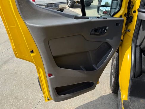 Used 2022 Ford Transit 250 148 High Roof Extended w/ Parcel Delivery Package RWD image 27