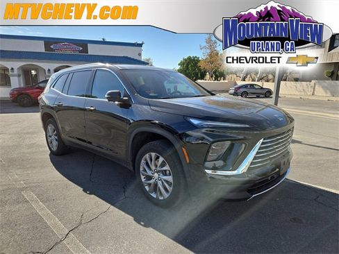 Used 2025 Buick Enclave Preferred image 1