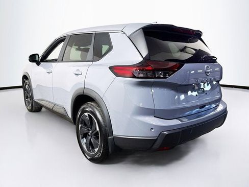 Certified 2026 Nissan Rogue SV AWD/4WD image 7