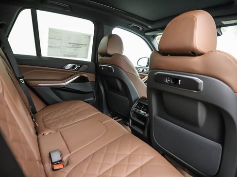 New 2026 BMW X5 xDrive40i w/ M Sport Package image 26