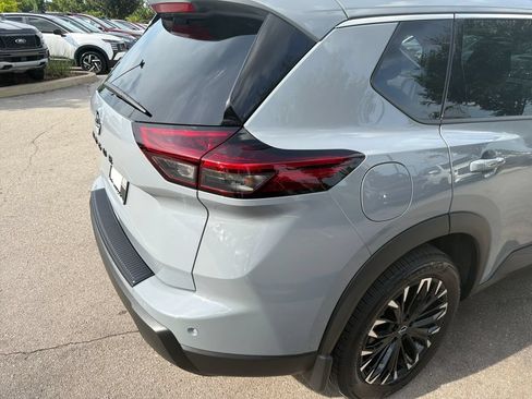 Certified 2026 Nissan Rogue Dark Armor FWD image 37