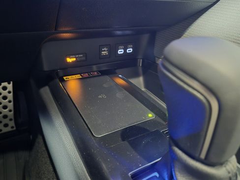 New 2026 Toyota Camry Hybrid image 30