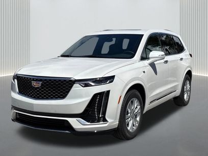 New 2025 Cadillac XT6 Luxury