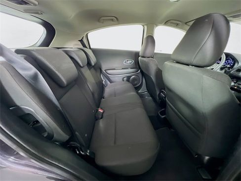 Used 2017 Honda HR-V LX image 36