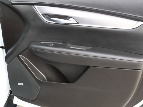 Used 2025 Cadillac XT5 Luxury w/ LPO, Floor Liner Package image 21