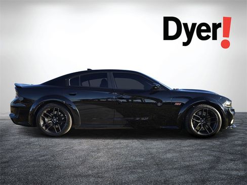 Used 2022 Dodge Charger Scat Pack image 2