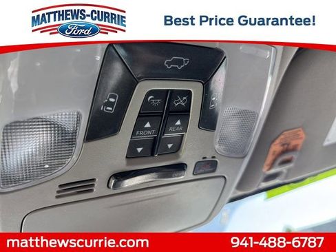 Used 2019 Toyota Sienna Limited Premium w/ Outdoor Package AWD/4WD image 23