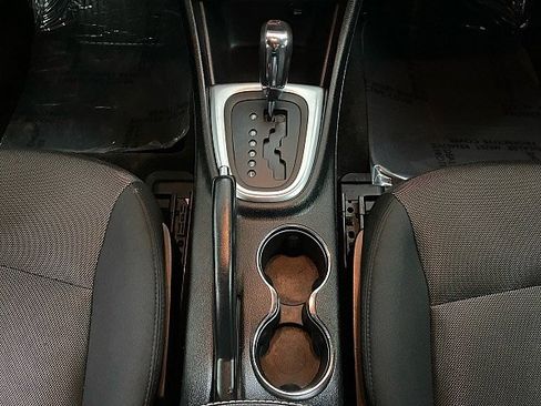 Used 2014 Dodge Avenger SE image 20