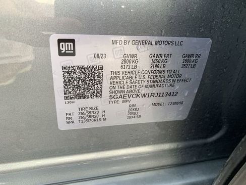 Used 2024 Buick Enclave Avenir w/ Avenir Technology Package image 35