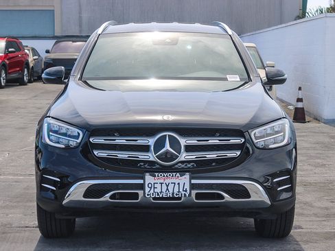 Used 2022 Mercedes-Benz GLC 300 image 2
