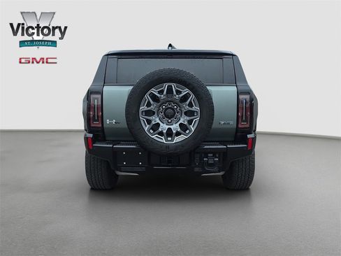 Used 2024 GMC Hummer EV 3X w/ LPO, Illumination Package image 16