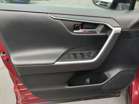 Used 2022 Toyota RAV4 Adventure image 14