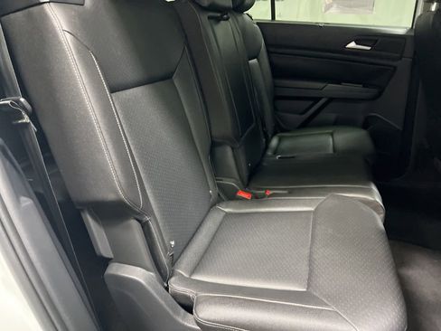 Used 2020 Volkswagen Atlas SEL FWD image 12