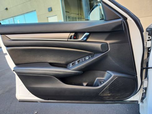 Used 2021 Honda Accord LX image 20