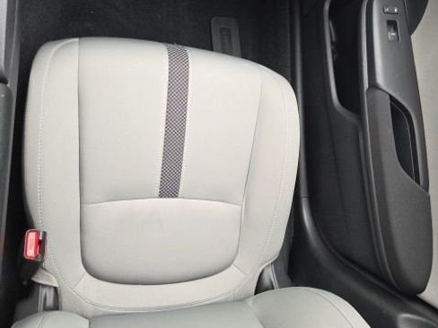 Used 2020 Honda Civic EX image 19