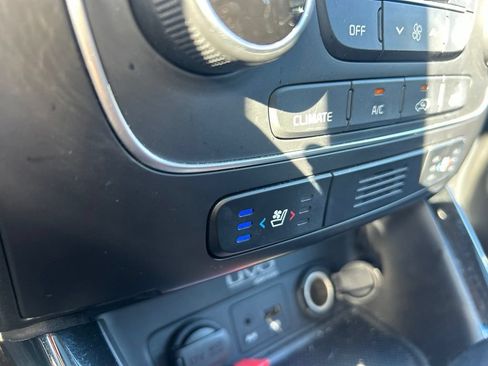 Used 2014 Kia Sorento EX w/ EX V6 Touring Package AWD/4WD image 11