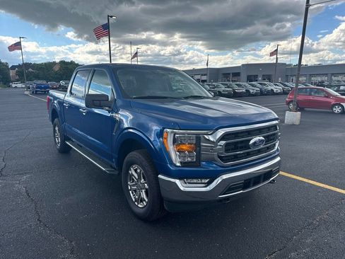 Used 2022 Ford F150 XLT w/ Equipment Group 302A High AWD/4WD image 3