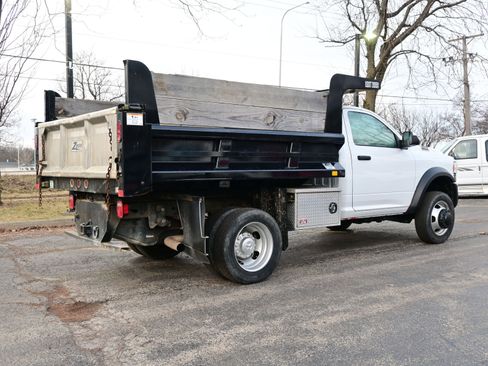 Used 2021 RAM 5500 Tradesman image 9