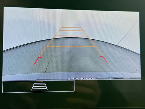 Used 2025 Chevrolet Trax LS image 22