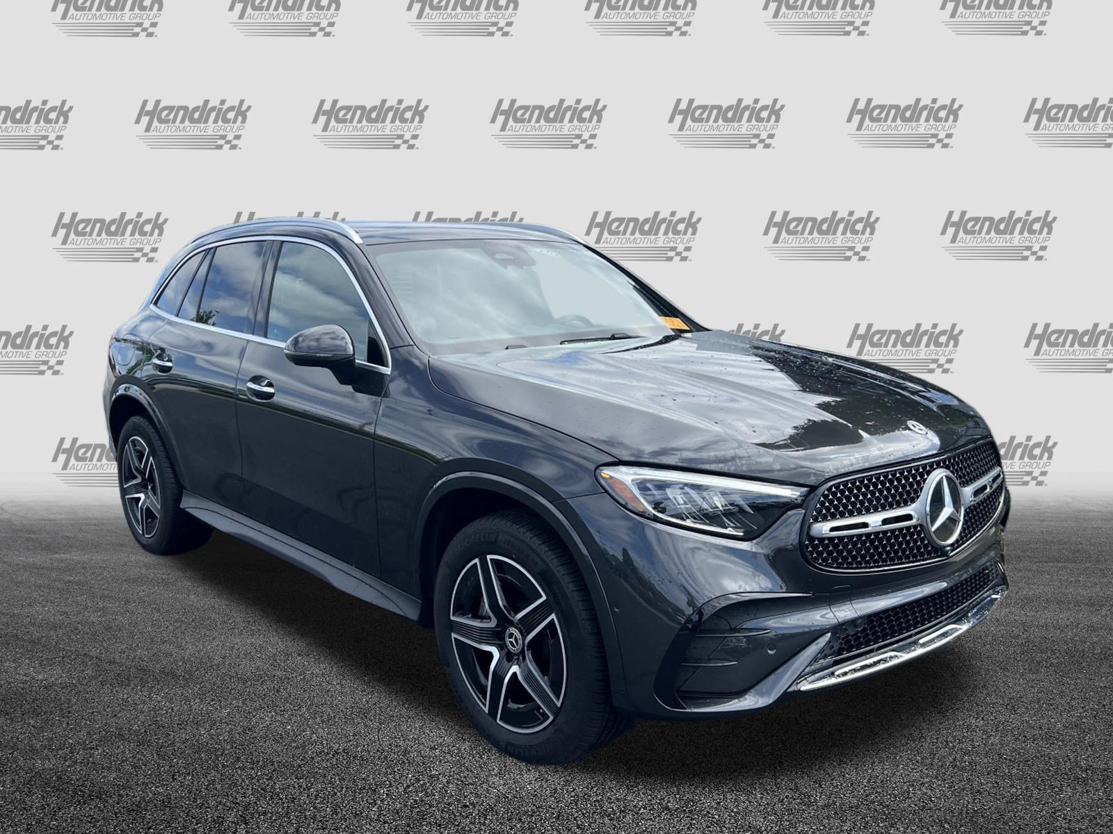 Certified 2025 Mercedes-Benz GLC 300 4MATIC image 2