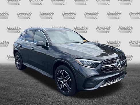 Certified 2025 Mercedes-Benz GLC 300 4MATIC image 2