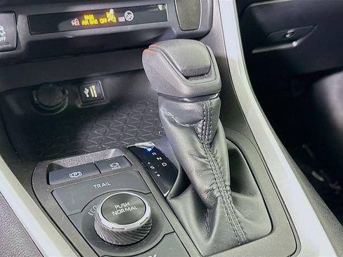 Certified 2023 Toyota RAV4 XLE AWD/4WD image 10