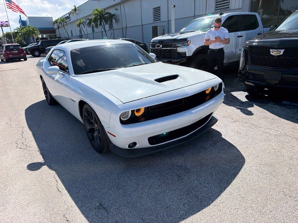 Used 2021 Dodge Challenger R/T w/ Blacktop Package RWD image 3