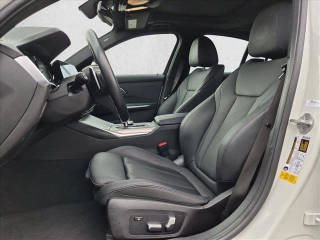 Used 2021 BMW 330i Sedan RWD image 17