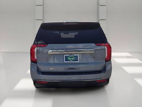 Used 2021 GMC Yukon XL AT4 w/ Rear Media and Nav Package AWD/4WD image 4