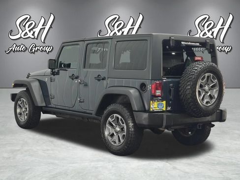 Used 2016 Jeep Wrangler Unlimited Rubicon w/ Connectivity Group AWD/4WD image 15