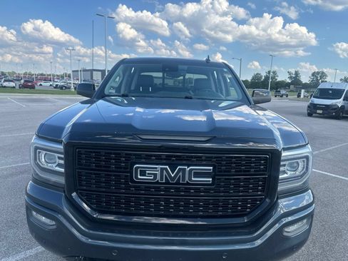 Used 2017 GMC Sierra 1500 Denali AWD/4WD image 3
