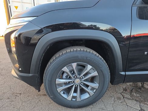 New 2026 Chevrolet Equinox LT w/ Convenience Package II image 10