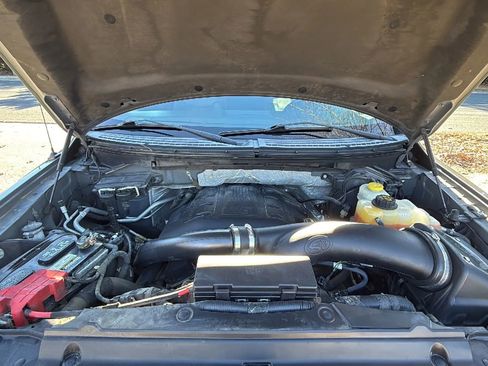 Used 2014 Ford F150 FX4 w/ Equipment Group 402A Luxury image 10