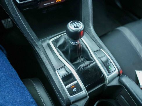 Used 2020 Honda Civic Sport image 32