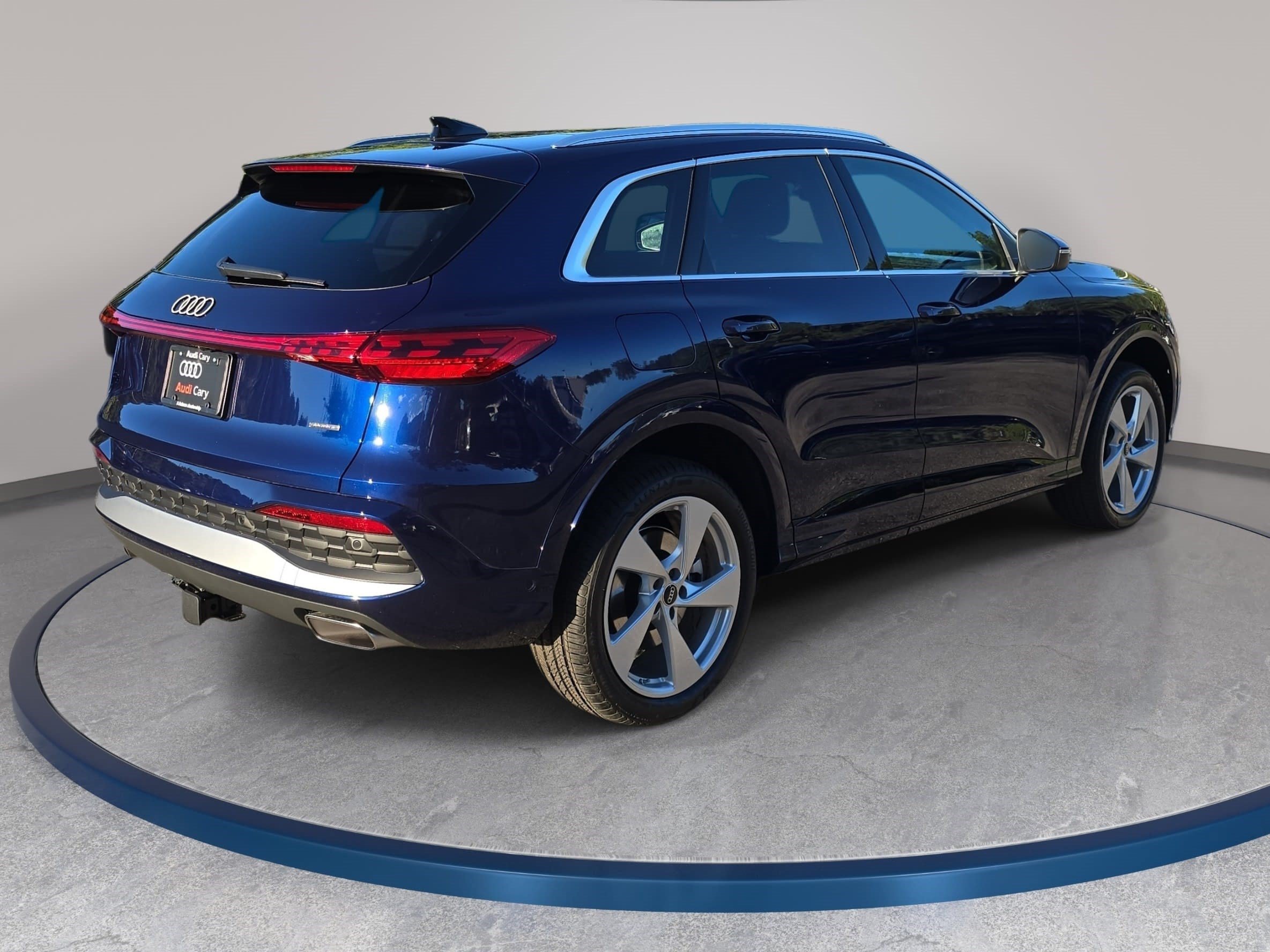 New 2026 Audi Q5 Premium AWD/4WD image 5