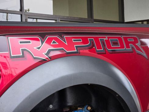 Used 2018 Ford F150 Raptor w/ Equipment Group 802A Luxury AWD/4WD image 10