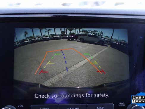 Used 2022 Nissan Frontier PRO-4X w/ Technology Package image 26