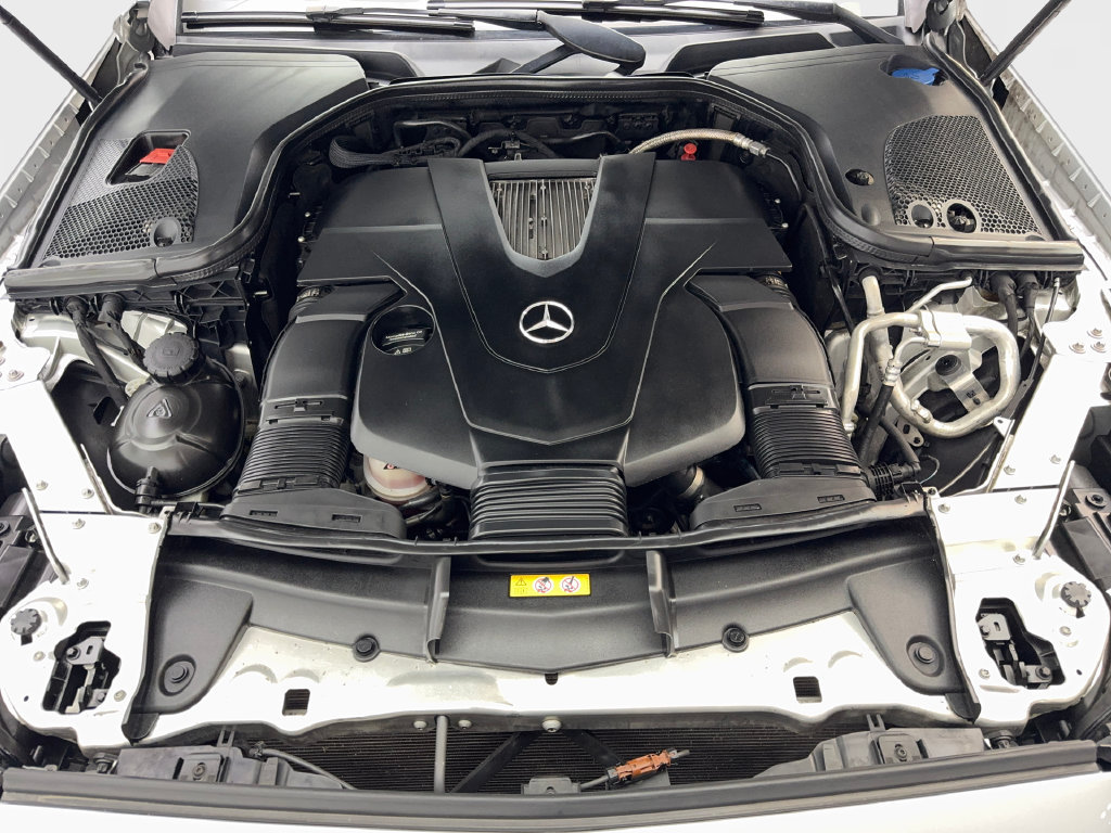 Used 2020 Mercedes-Benz E 450 Cabriolet w/ AMG Line image 69